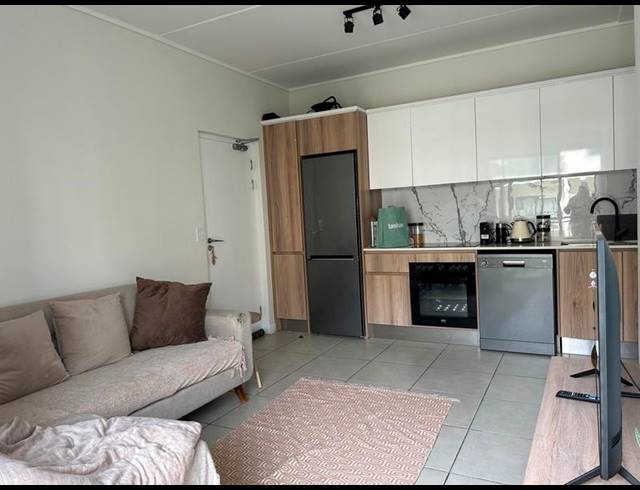 1 BEDROOM PROPERTY TO RENT IN SANDOWN
